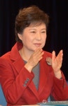 박근혜 중산층 복원하고 국민행복시대 열겠다