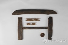 광주 신창동 유적 출토 목방직구