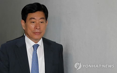 국정원 특혜채용 의혹, 서훈 전 국정원장과 박지원 전 국정원장에 검찰 수사 집중