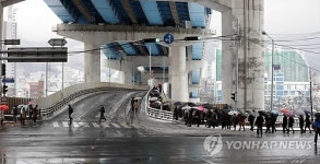 부산도시철도 폭설대비 긴급 증편 운행