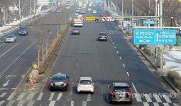 인천 주요 도로 차선 안보여…예산부족에 도색 차질