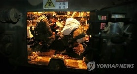 665포병대대마트 | '식사도 화포 안에서'