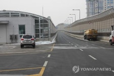 연결도로 없는 광교신도시 상현~하동도로 이용객 골탕