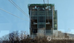 밀양 얼음골 케이블카 상부 구조물 절단작업