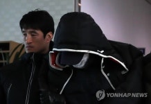 고개 숙인 '전주 일가족 살해사건' 피의자