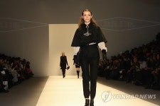 패션 한류와 퓨전 국악으로 뉴욕 달궈