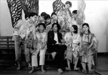 연극은 한탕치기 아냐..공동체성이 생명