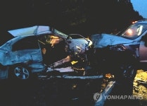 제주 서귀포서 렌터카ㆍ승용차 충돌…2명 사망