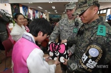 DMZ 파주 대성동초교 미니졸업식 마을축제로 열려