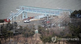 부산 사하구 낙동강변 연결육교