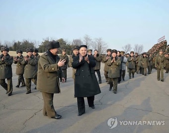 北김정은, 포사격 훈련 지도