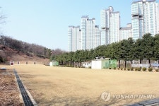 이전 논란 수원 광교신도시 궁도장