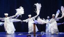 진도 씻김굿 中 영돗말이ㆍ지전춤