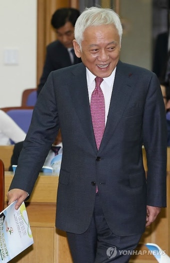 대선정책 평가 토론회 참석한 김한길 대표