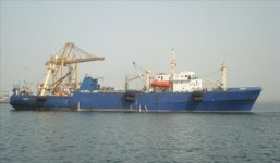 동원산업 트롤선, 칠레 크릴 조업선 구조