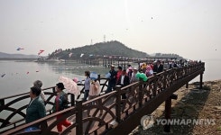 신안군, 압해읍-가란도 다목적 보행교 개통