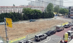 전통시장 옆 하나로마트 허가…무늬만 활성화?