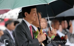 진영 복지장관 진주의료원 폐업 강행 애석한 일