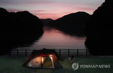 대마도 신화의 마을 캠핑장의 석양