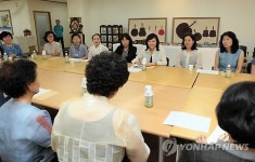 한산모시 문화제 참석한 조윤선 장관