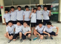 여름 교복이 이 정도는 돼야죠!