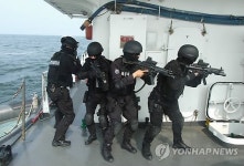  군산 앞바다서 대테러 훈련