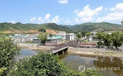 北 김정은이 방문한 평북 창성군
