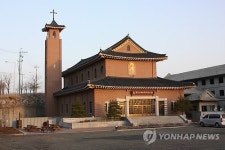 파주 통일동산에 남북합작 성당 문 연다