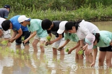 친환경 농업 본산 홍성 홍동면…학생 체험 인기