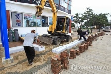 해수욕장 개장준비 한창