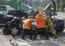 화성 팔탄서 시내버스 등 3중 추돌…2명 사망