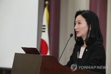 인사말 하는 문정림 의원