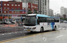 개통 임박 BRT 시승…속도 늦어 일반 버스와 비슷
