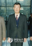 신동아방송주 | 檢 '노태우 비자금' 사돈 신명수 前 신동방 회장 조사