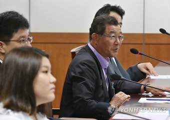 인사말하는 김상균 위원장