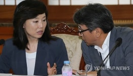 청소년염원복지재단사 | 조윤선 장관과 청소년상답복지개발원장