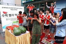 누가 누가 빨리 먹나