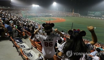 프로야구, 400만 관중 돌파