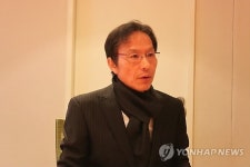 한국국적 재일학자 강상중씨 일본 종합대 총장 선임