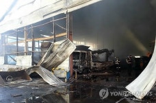 제주시 광역환경관리센터 목재파쇄장 화재로 전소