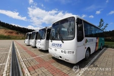 멈춰선 금강산 관광버스…달리고 싶어요