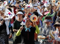 부산역서 아리랑 플래시 몹