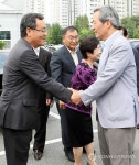 오창산업단지 방문한 새누리당 정몽준 의원
