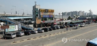 인천 남동구 소래포구 노점 양성화 추진…상인 반발