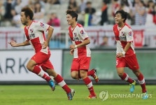 기뻐하는 김익현