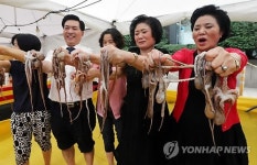 낙지 잡으러 무교동에 오세요~