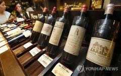 불황에 백화점 초고가 주류 선물 안팔리네