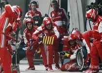 < F1코리아> 피트 스톱…3초의 승부