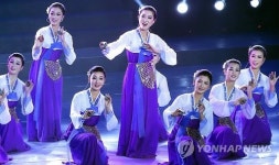 중국서 문화홍보 나선 북한 국립민족예술단