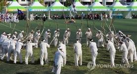 흥겨운 봉평메밀 도리깨질 소리